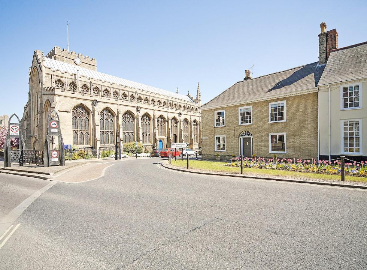 Bury St. Edmunds Crownplace מראה חיצוני תמונה