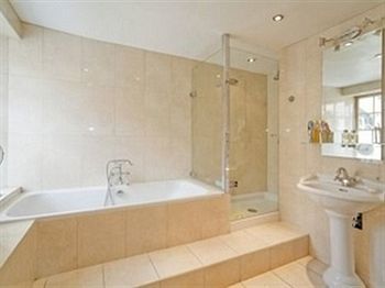Bury St. Edmunds Crownplace מראה חיצוני תמונה